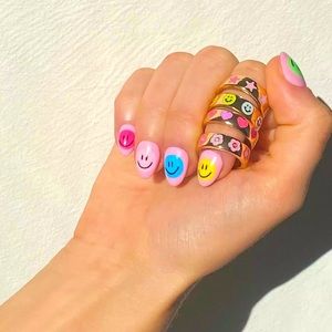 Fun ring bands